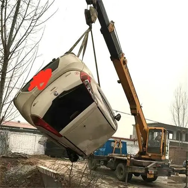 鼎湖随时待命，吊车24小时道路救援服务全解析